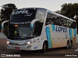 LopeSul Transportes - Lopes e Oliveira Transportes e Turismo - Lopes Sul 2077 na cidade de Maringá, Paraná, Brasil, por Robson Alves. ID da foto: :id.