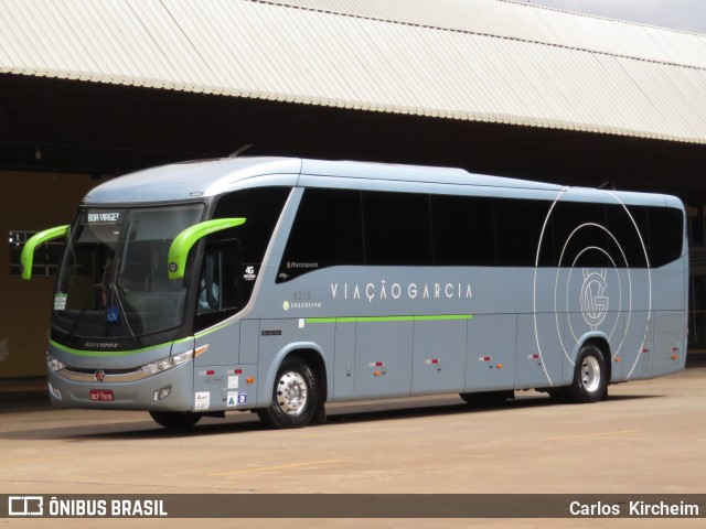 Viação Garcia 8215 na cidade de Maringá, Paraná, Brasil, por Carlos Kircheim. Número da foto: #7213638.