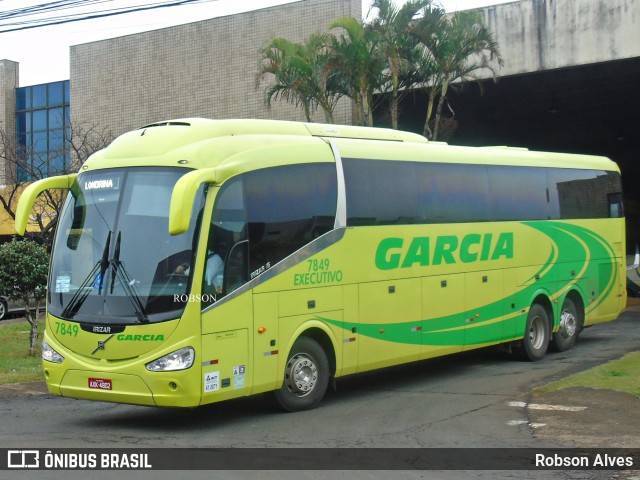 Viação Garcia 7849 na cidade de Apucarana, Paraná, Brasil, por Robson Alves. Número da foto: #7213206.