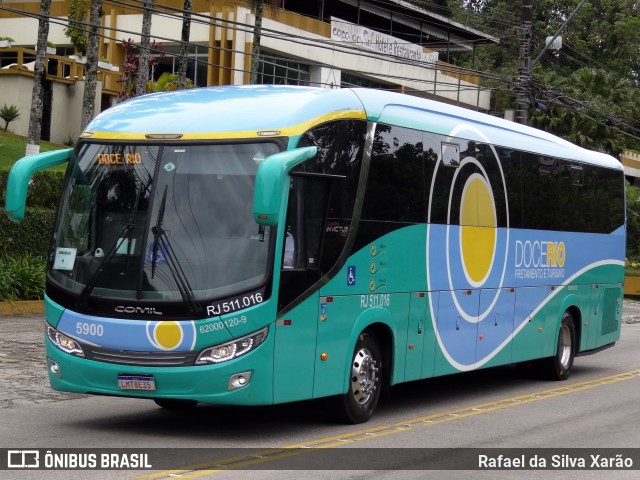 Doce Rio Fretamento e Turismo 5900 na cidade de Petrópolis, Rio de Janeiro, Brasil, por Rafael da Silva Xarão. Número da foto: #7213599.