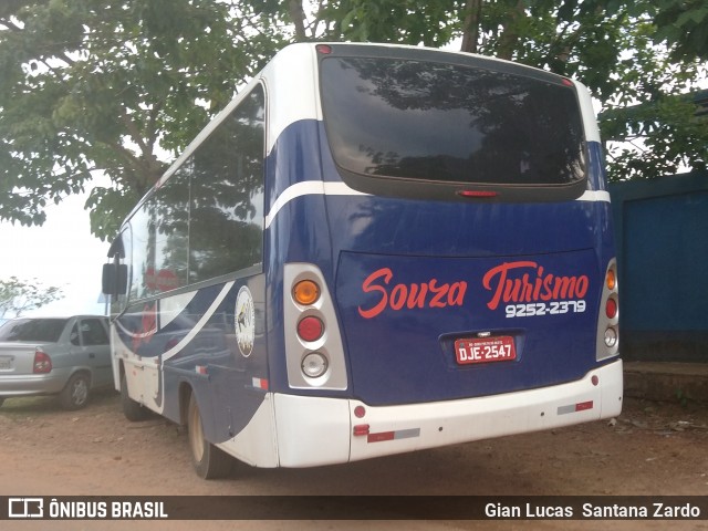 Ônibus Particulares dje2547 na cidade de Ji-Paraná, Rondônia, Brasil, por Gian Lucas  Santana Zardo. ID da foto: 7212165.