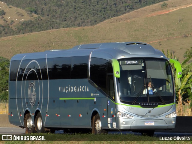 Viação Garcia 7129 na cidade de Roseira, São Paulo, Brasil, por Lucas Oliveira. Número da foto: #7215991.