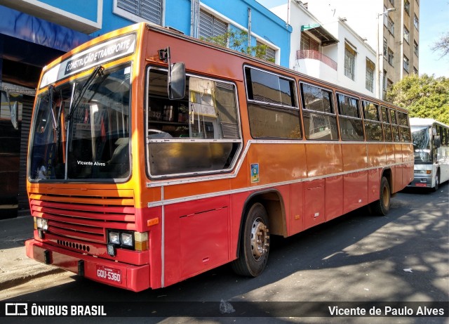 Ônibus Particulares 5360 na cidade de Belo Horizonte, Minas Gerais, Brasil, por Vicente de Paulo Alves. ID da foto: 7215492.