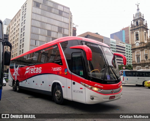 Expresso Freitas Turismo 2020 na cidade de Rio de Janeiro, Rio de Janeiro, Brasil, por Cristian Matheus. ID da foto: 7217530.