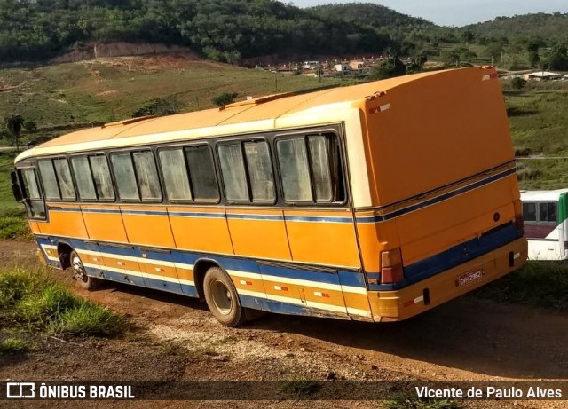 Ônibus Particulares 2962 na cidade de Leandro Ferreira, Minas Gerais, Brasil, por Vicente de Paulo Alves. ID da foto: 7218456.