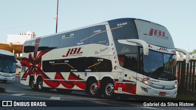 JBL Turismo 7400 na cidade de Porto Alegre, Rio Grande do Sul, Brasil, por Gabriel da Silva Ristow. ID da foto: 7283082.