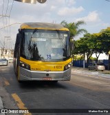 Viação Metrópole Paulista - Zona Leste 3 1233 na cidade de São Paulo, São Paulo, Brasil, por Markus Bus Vip. Número da foto: #:id.