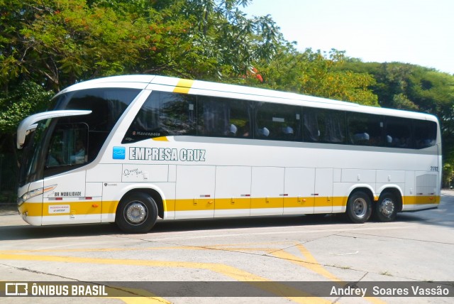 Empresa Cruz 21702 na cidade de São Paulo, São Paulo, Brasil, por Andrey  Soares Vassão. ID da foto: 7312004.