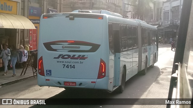 SOUL - Sociedade de Ônibus União Ltda. 7414 na cidade de Porto Alegre, Rio Grande do Sul, Brasil, por Max Ramos. ID da foto: 7312005.