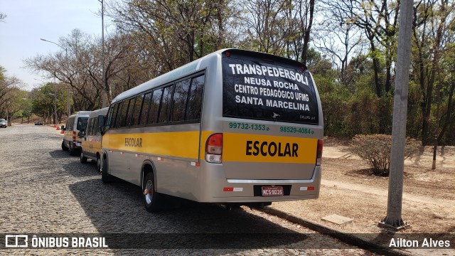 Escolares 9035 na cidade de Belo Horizonte, Minas Gerais, Brasil, por Ailton Alves. ID da foto: 7311273.