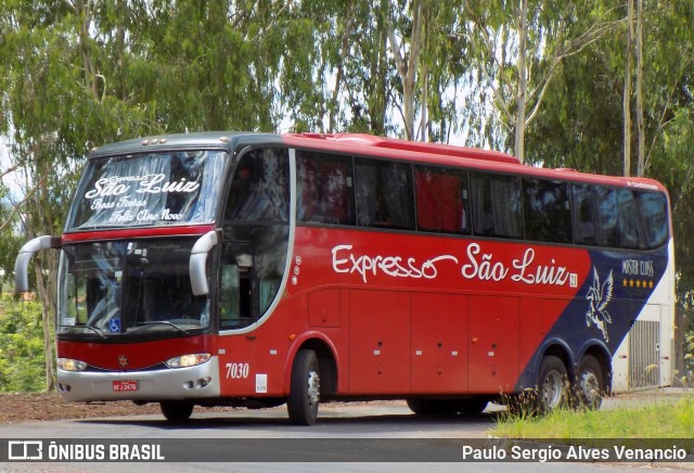 Expresso São Luiz 7030 na cidade de Cuiabá, Mato Grosso, Brasil, por Paulo Sergio Alves Venancio. Número da foto: #7312237.