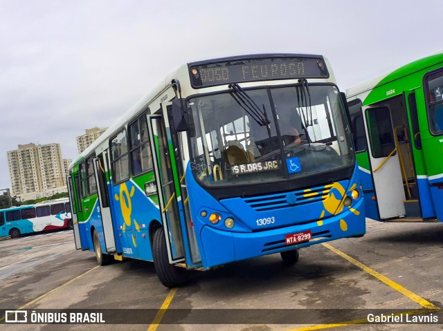 Vereda Transporte Ltda. 13093 na cidade de Vila Velha, Espírito Santo, Brasil, por Gabriel Lavnis. ID da foto: 7311559.