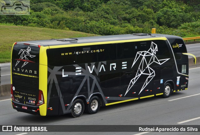 Levare Transportes 2040 na cidade de Arujá, São Paulo, Brasil, por Rudnei Aparecido da Silva. Número da foto: #7317035.