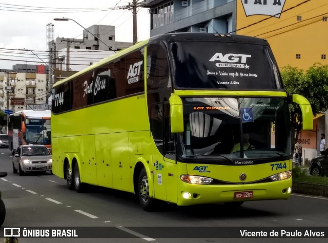 AGT Turismo e Locações 7744 na cidade de Aparecida, São Paulo, Brasil, por Vicente de Paulo Alves. ID da foto: 7321991.