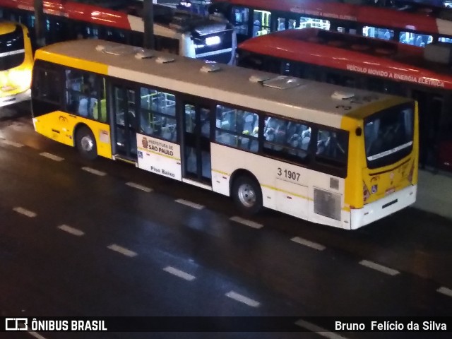 Viação Metrópole Paulista - Zona Leste 3 1907 na cidade de São Paulo, São Paulo, Brasil, por Bruno  Felício da Silva. ID da foto: 7323264.