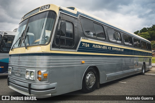 Ônibus Particulares 7124 na cidade de São Paulo, São Paulo, Brasil, por Marcelo Guerra. Número da foto: #7329519.