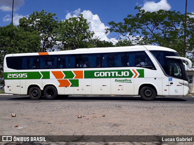 Empresa Gontijo de Transportes 21595 na cidade de Teresina, Piauí, Brasil, por Lucas Gabriel. Número da foto: #7328960.
