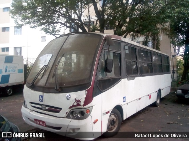 Ônibus Particulares 4013 na cidade de São Paulo, São Paulo, Brasil, por Rafael Lopes de Oliveira. Número da foto: #7329062.