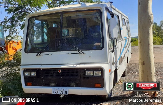 Motorhomes 5918 na cidade de Venâncio Aires, Rio Grande do Sul, Brasil, por Marcos Jeremias. ID da foto: 7333181.