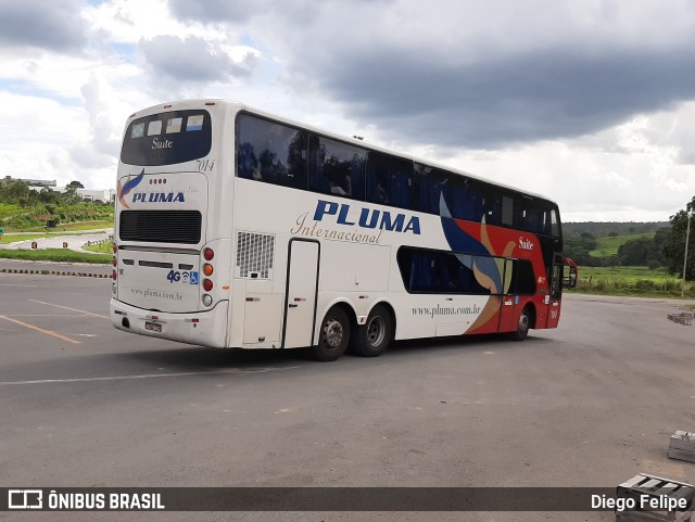 Pluma Conforto e Turismo 7014 na cidade de Formiga, Minas Gerais, Brasil, por Diego Felipe. Número da foto: #7331583.