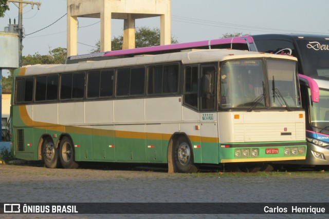 Ônibus Particulares 3779 na cidade de Feira de Santana, Bahia, Brasil, por Carlos  Henrique. Número da foto: #7339703.