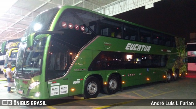 Eucatur - Empresa União Cascavel de Transportes e Turismo 5500 na cidade de Balneário Camboriú, Santa Catarina, Brasil, por André Luis L Furlan. Número da foto: #7285826.