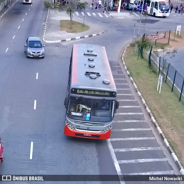 Viação Osasco 743 na cidade de Osasco, São Paulo, Brasil, por Michel Nowacki. Número da foto: #7288707.