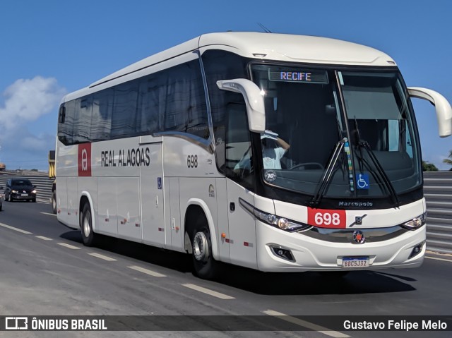 Real Alagoas de Viação 698 na cidade de Jaboatão dos Guararapes, Pernambuco, Brasil, por Gustavo Felipe Melo. Número da foto: #7343204.