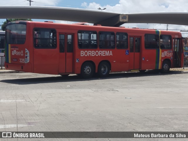 Borborema Imperial Transportes 325 na cidade de Recife, Pernambuco, Brasil, por Mateus Barbara da Silva. ID da foto: 7343580.