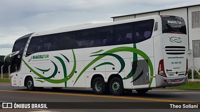 Maciel Tur 1002 na cidade de Penápolis, São Paulo, Brasil, por Theo Soliani. Número da foto: #7344068.