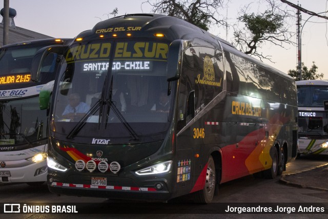 Cruz del Sur 3046 na cidade de Estación Central, Santiago, Metropolitana de Santiago, Chile, por Jorgeandres Jorge Andres. Número da foto: #7340802.