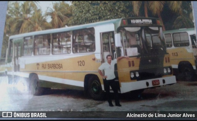 Rui Barbosa 120 na cidade de Recife, Pernambuco, Brasil, por Alcinezio de Lima Junior Alves. ID da foto: 7341024.