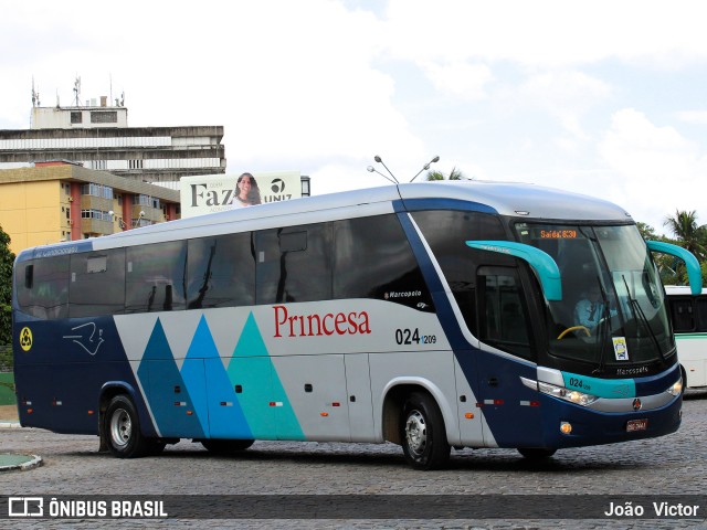 Viação Princesa dos Inhamuns 209 na cidade de Fortaleza, Ceará, Brasil, por João Victor. ID da foto: 7343669.