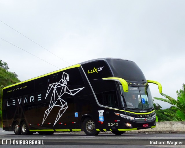 Levare Transportes 2040 na cidade de Piraí, Rio de Janeiro, Brasil, por Richard Wagner. ID da foto: 7345732.