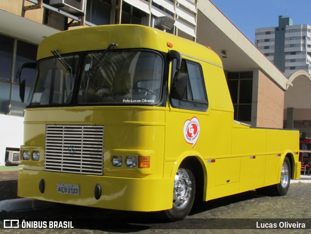 TCGL - Transportes Coletivos Grande Londrina Guincho na cidade de Londrina, Paraná, Brasil, por Lucas Oliveira . ID da foto: 7345911.