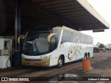 Golden Tour 1013 na cidade de Paraguaçu Paulista, São Paulo, Brasil, por Adriano Caldeiran. Número da foto: #7345975.