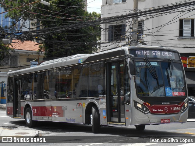 Viação Metrópole Paulista - Zona Sul 7 3964 na cidade de São Paulo, São Paulo, Brasil, por Ivan da Silva Lopes. ID da foto: 7349344.