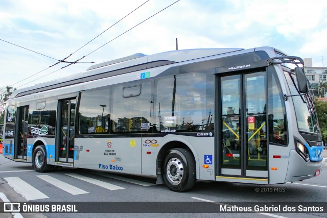 Transwolff Transportes e Turismo 6 6907 na cidade de São Paulo, São Paulo, Brasil, por Matheus Gabriel dos Santos. Número da foto: #7348312.