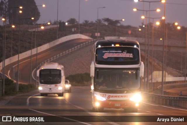 Expreso Internacional Ormeño 127 na cidade de La Serena, Elqui, Coquimbo, Chile, por Araya Daniel . ID da foto: 7353842.