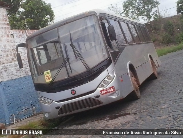 Ônibus Particulares na cidade de Teresina, Piauí, Brasil, por Francisco de Assis Rodrigues da Silva. Número da foto: #7353706.