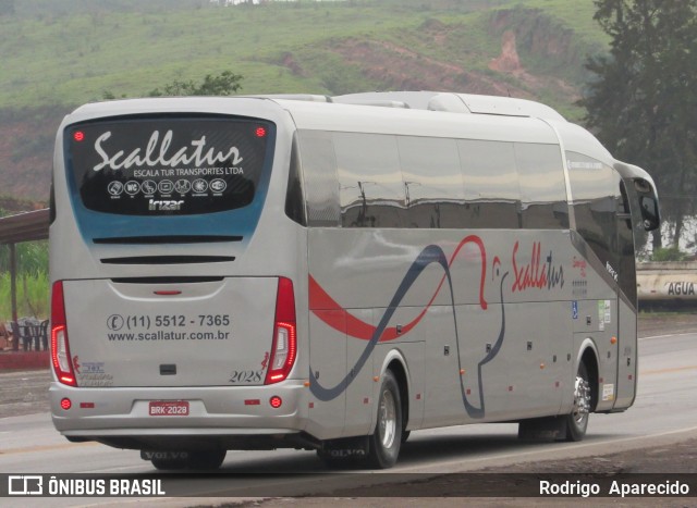 Scalla Tur Transportes 2028 na cidade de Conselheiro Lafaiete, Minas Gerais, Brasil, por Rodrigo  Aparecido. ID da foto: 7353289.