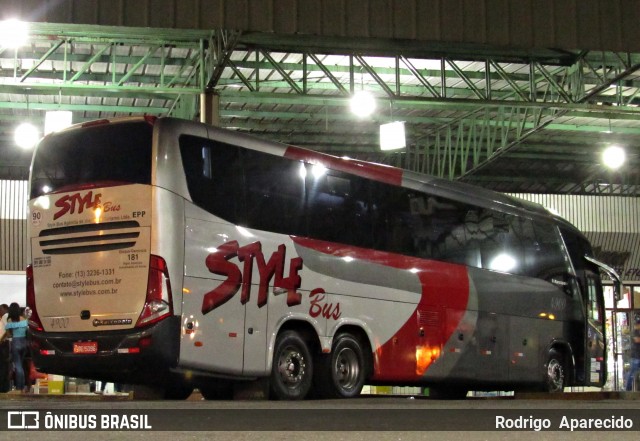 Style Bus 4900 na cidade de Conselheiro Lafaiete, Minas Gerais, Brasil, por Rodrigo  Aparecido. Número da foto: #7353214.