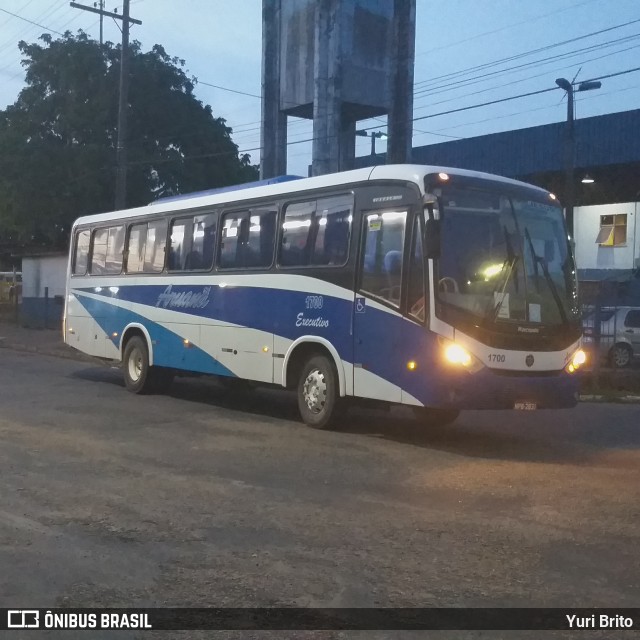 Aruanã Transportes 1700 na cidade de Manaus, Amazonas, Brasil, por Yuri Brito. Número da foto: #7350324.