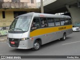 Escolares 4241 na cidade de Belo Horizonte, Minas Gerais, Brasil, por Weslley Silva. Número da foto: #:id.