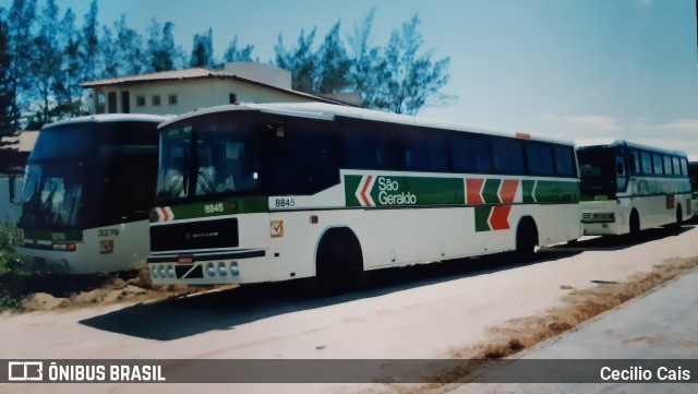 Cia. São Geraldo de Viação 8845 na cidade de Marataízes, Espírito Santo, Brasil, por Cecilio Cais. Número da foto: #7356757.