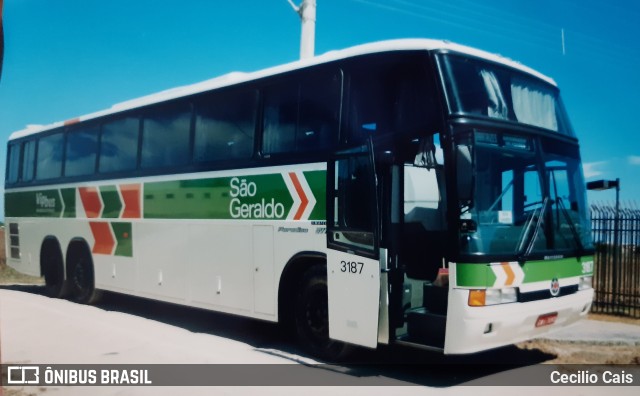 Cia. São Geraldo de Viação 3187 na cidade de Marataízes, Espírito Santo, Brasil, por Cecilio Cais. Número da foto: #7356806.