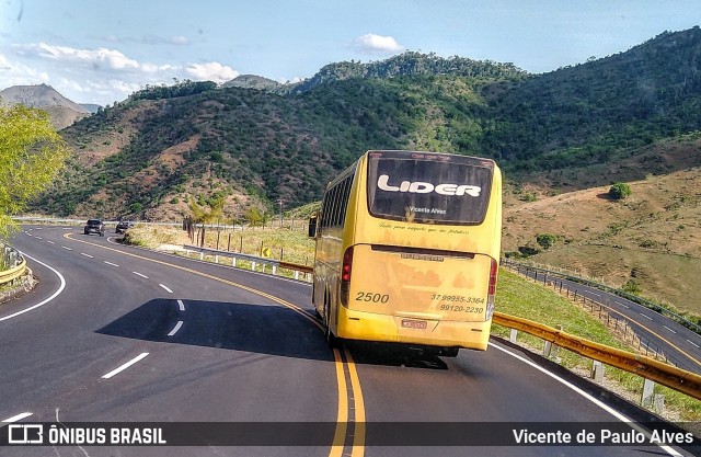 Líder Turismo 2500 na cidade de Vitória da Conquista, Bahia, Brasil, por Vicente de Paulo Alves. ID da foto: 7357799.