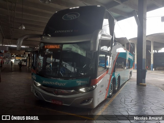 Empresa Santo Anjo da Guarda 986 na cidade de Porto Alegre, Rio Grande do Sul, Brasil, por Nicolas Amaral. Número da foto: #7356290.