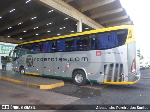 RodeRotas - Rotas de Viação do Triângulo 7324 na cidade de Araguari, Minas Gerais, Brasil, por Alessandro Pereira dos Santos. ID da foto: 7356796.