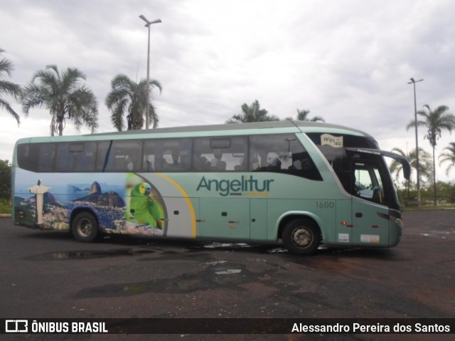 Expresso Angelitur 1600 na cidade de Araguari, Minas Gerais, Brasil, por Alessandro Pereira dos Santos. ID da foto: 7358628.